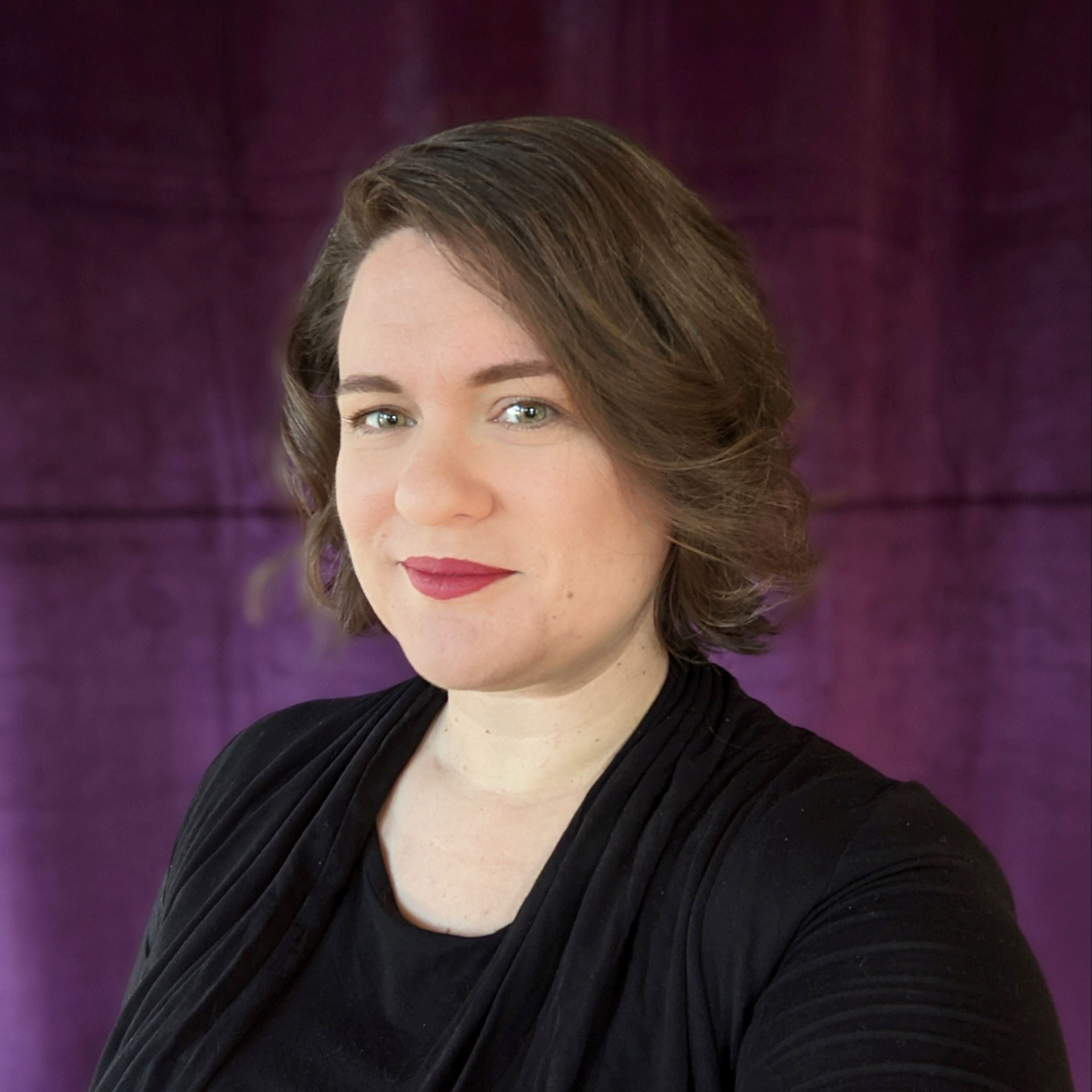 Courtney Selstad headshot